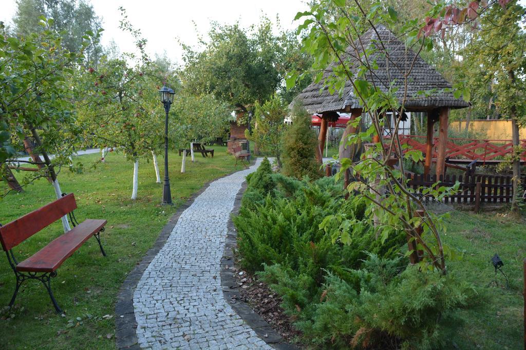 Hotel Stawisko Klaudyn エクステリア 写真