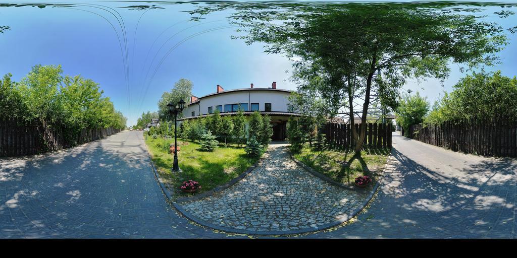 Hotel Stawisko Klaudyn エクステリア 写真