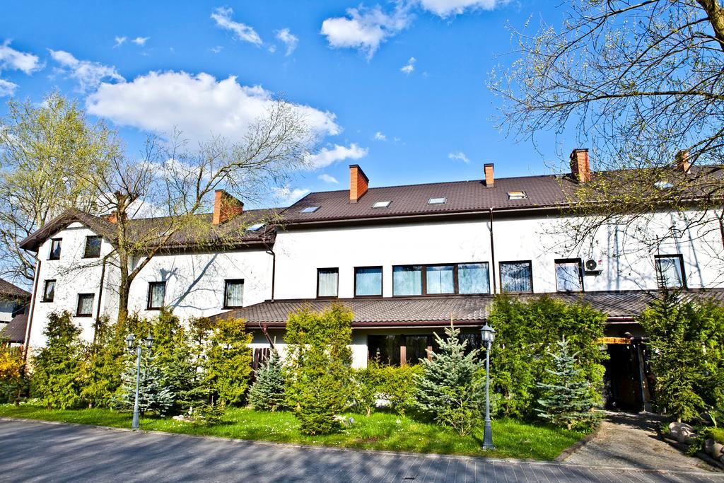 Hotel Stawisko Klaudyn エクステリア 写真